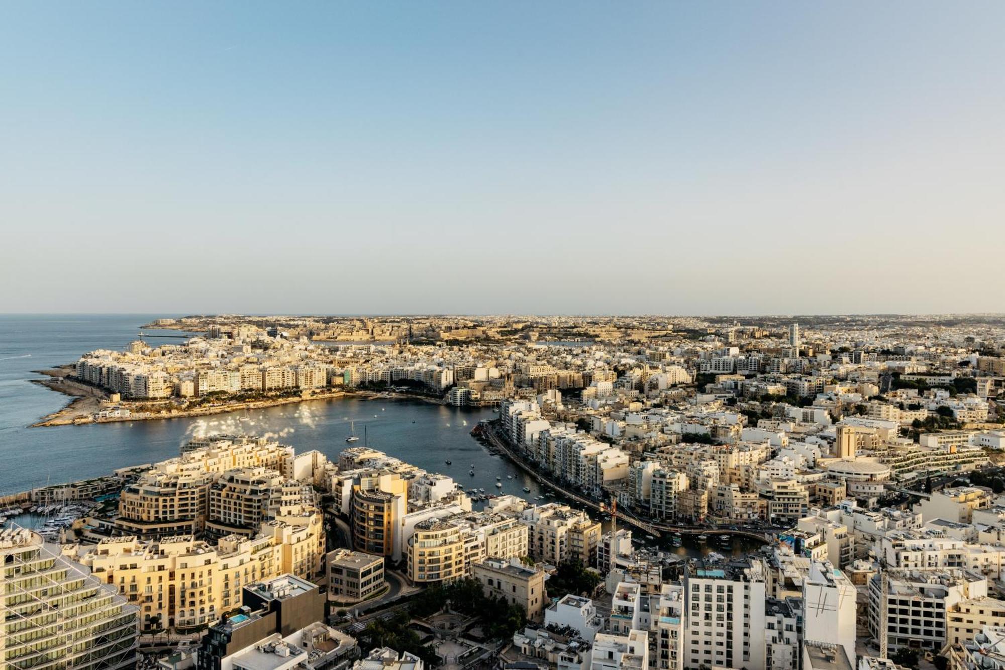 Me Malta By Melia Hotel Saint Julian's Exterior photo
